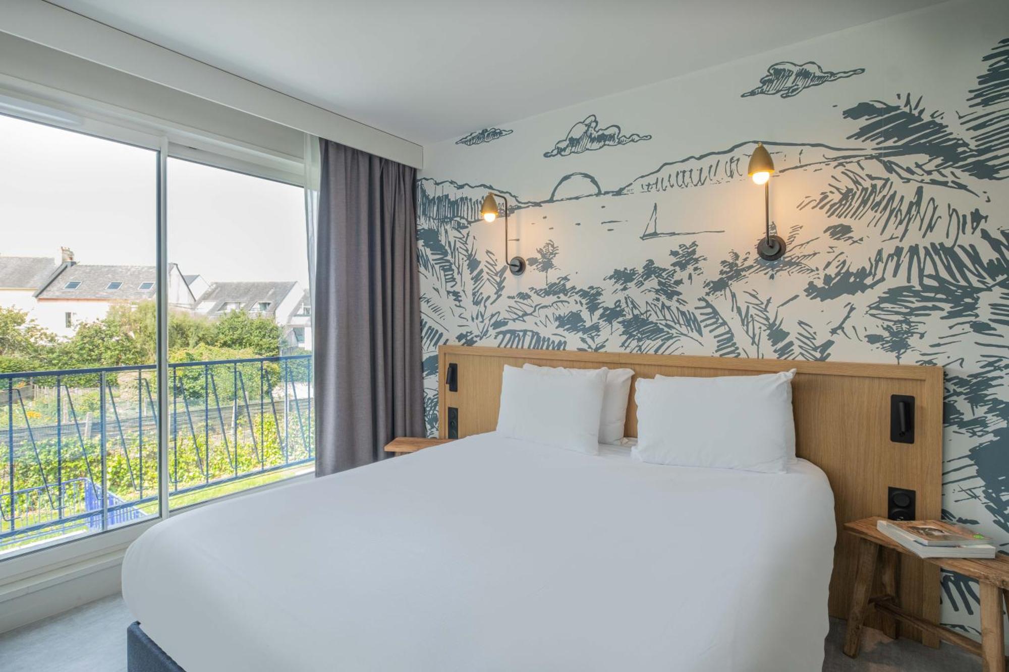 Отель L'Escale Marine, The Originals Relais Крозон Экстерьер фото